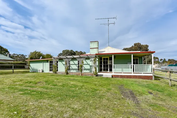 12 Waring Street East, Tarpeena SA 5277