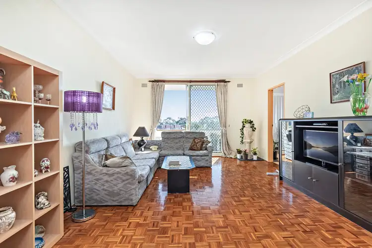 4/11-13 Jeffrey Street, Canterbury NSW 2193
