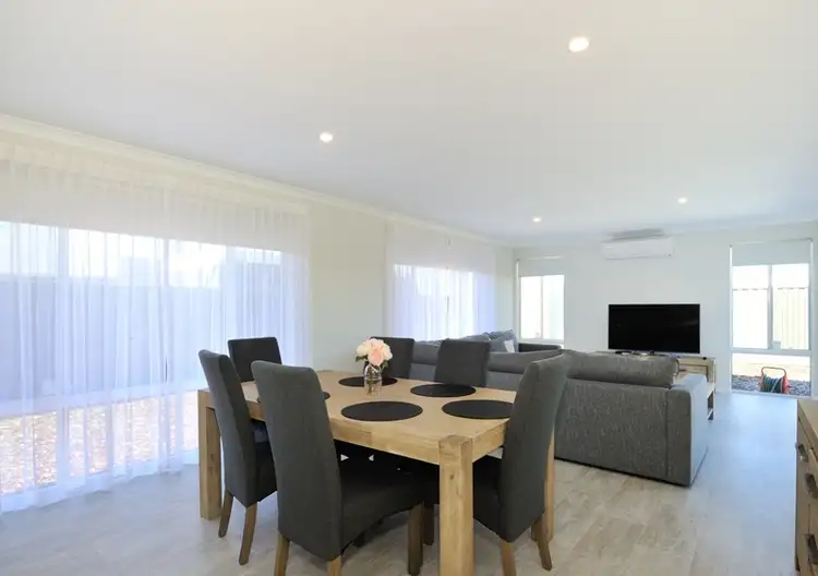 Fifth view of Homely house listing, 10 Turnstone Cr, Erskine WA 6210