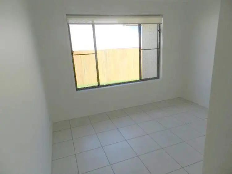 Seventh view of Homely house listing, 10 WENTWORTH PLACE, Glen Eden QLD 4680