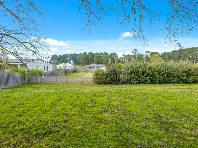 CA 16 - 8 Ross Street, Malmsbury VIC 3446