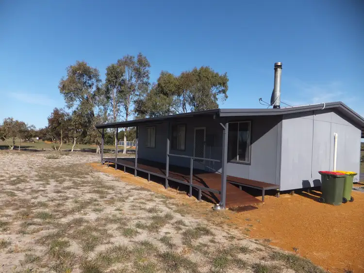 243 Cambewarra Drive, Hopetoun WA 6348