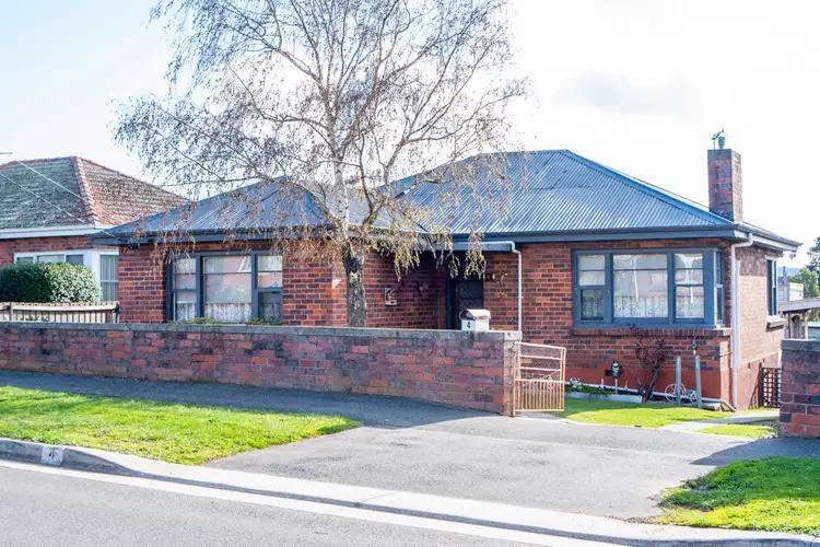 4 Clare St, Mowbray TAS 7248