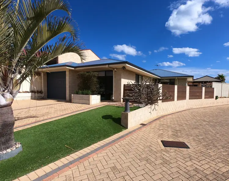 6A Bullarra Court, West Beach WA 6450