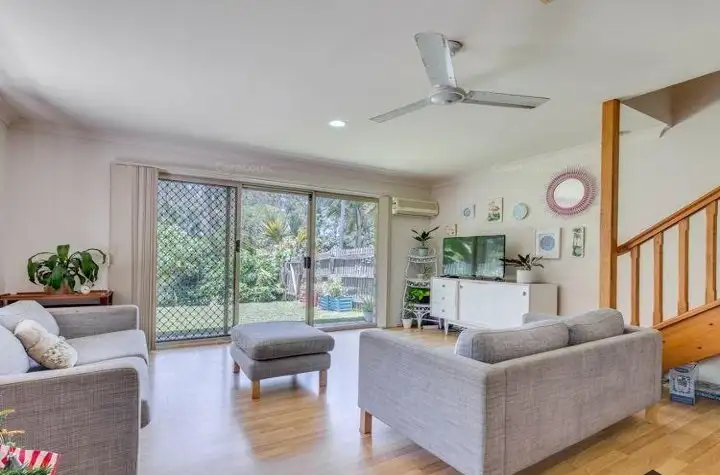 8/130 Plateau Crescent, Carrara QLD 4211