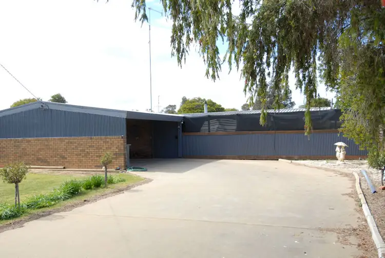 7 GILLESPIE COURT, Deniliquin NSW 2710