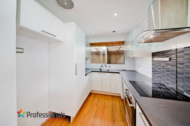 Fifth view of Homely villa listing, 4/110 Swan Street, Tuart Hill WA 6060