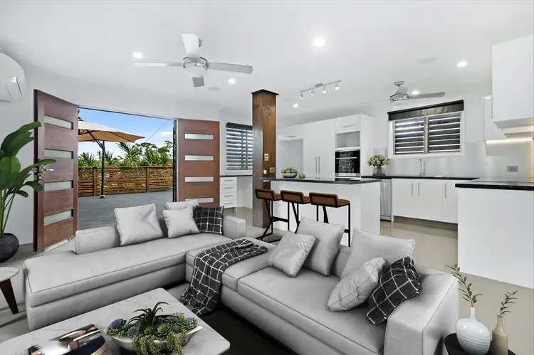 14 Sungold Avenue, Southport QLD 4215