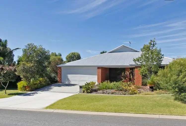 6 Newlyn Place, Yanchep WA 6035