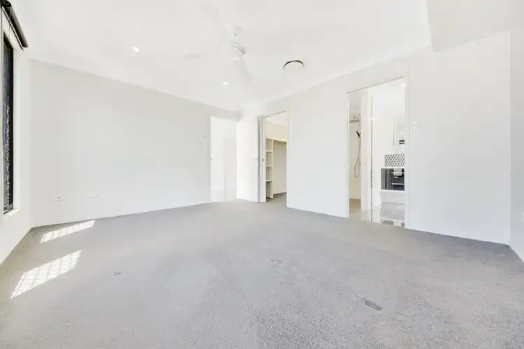 Sixth view of Homely house listing, 7 Tina Drive, Tannum Sands QLD 4680