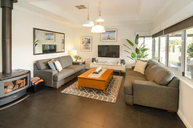 42 Bell Drive, Broadwater WA 6280