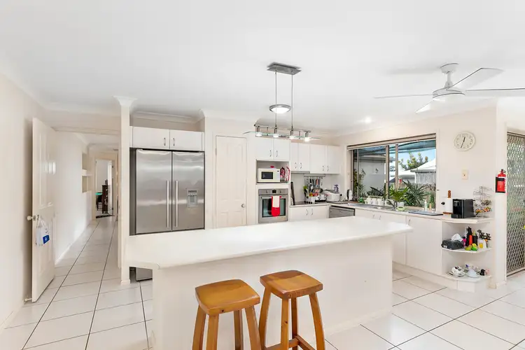 Second view of Homely house listing, 18 Pontiac Street, Thornlands QLD 4164