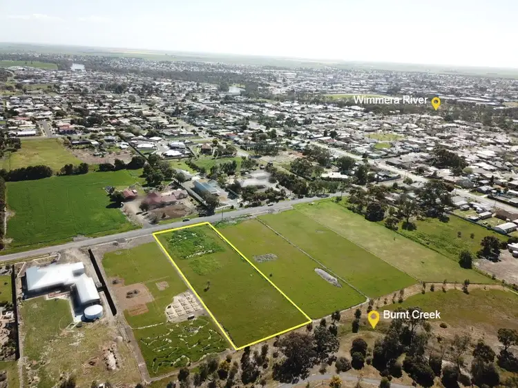 25 Walnut Avenue, Horsham VIC 3400