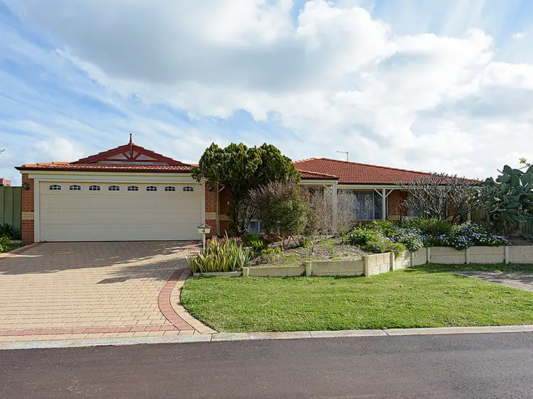 4 Manor Place, Kewdale WA 6105
