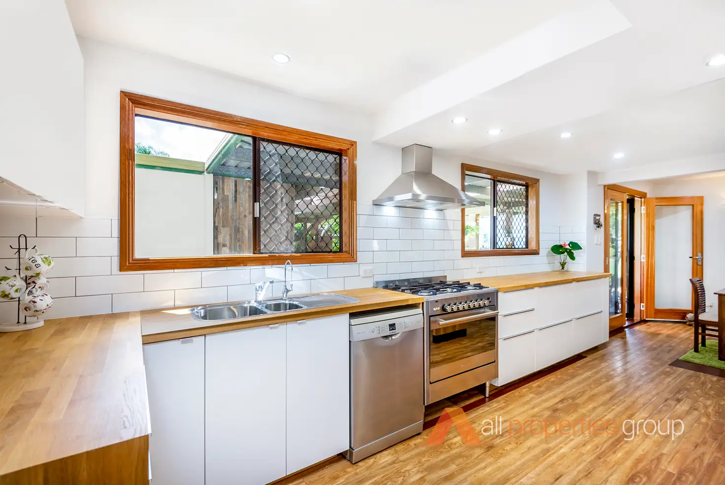 Main view of Homely house listing, 2 Viscount Place, Loganholme QLD 4129