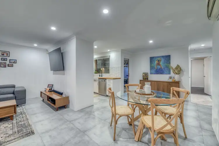 Fifth view of Homely villa listing, 2/54 George Way, Cannington WA 6107