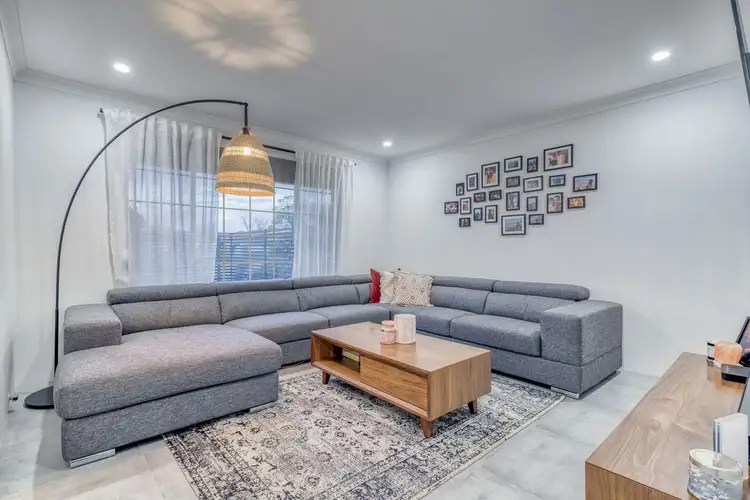 Sixth view of Homely villa listing, 2/54 George Way, Cannington WA 6107