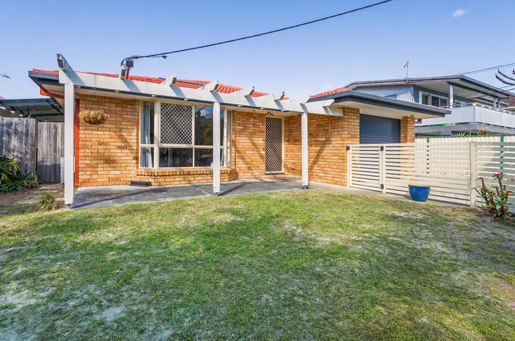 Fourth view of Homely semi-detached listing, 1/12 Nankeen Avenue, Paradise Point QLD 4216