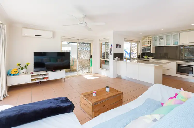 Fifth view of Homely semi-detached listing, 1/12 Nankeen Avenue, Paradise Point QLD 4216