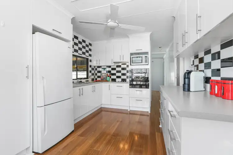 Sixth view of Homely house listing, 98 Lakeline Drive, Kanahooka NSW 2530