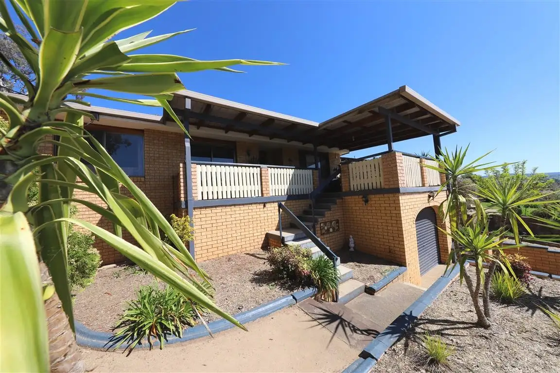 Main view of Homely house listing, 5 Snubba Crescent, Tumut NSW 2720