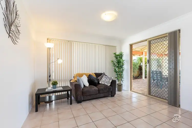 Sixth view of Homely house listing, 1 Lace Leaf Way, South Lake WA 6164