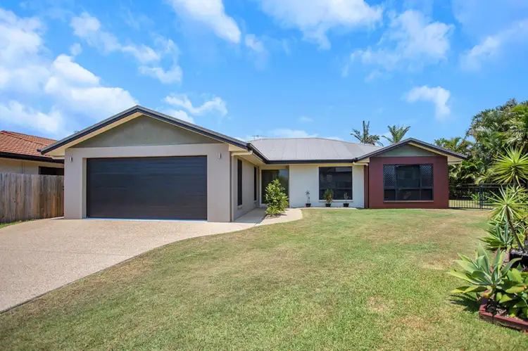 7 Mark Crescent, Glenella QLD 4740