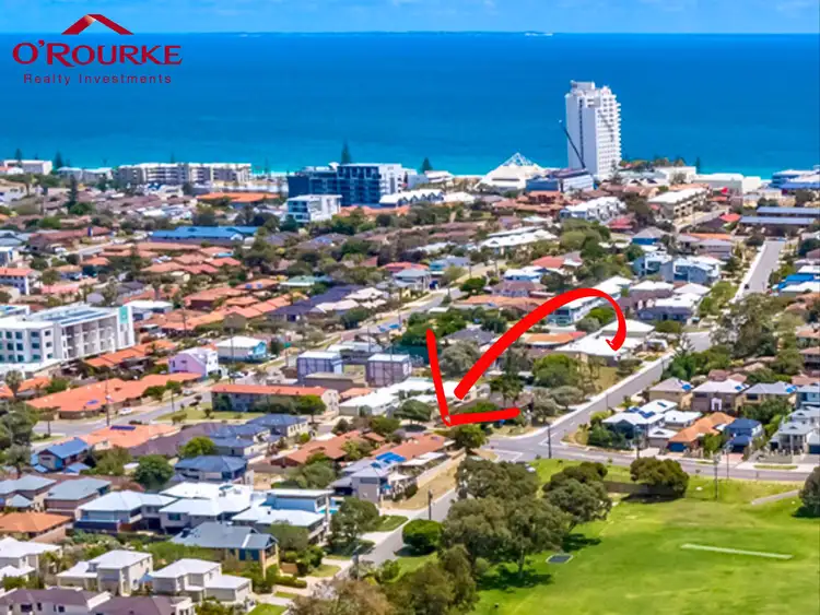Main view of Homely villa listing, 1/18 Joyce Street, Scarborough WA 6019