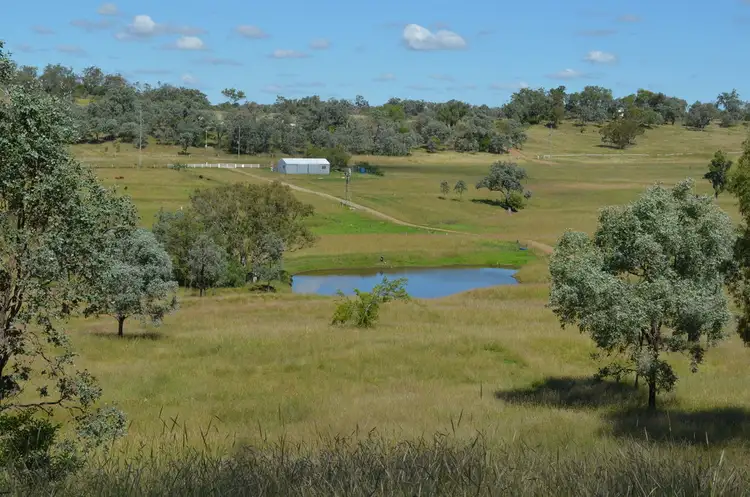 215 Hazelwood Road, Southbrook QLD 4363