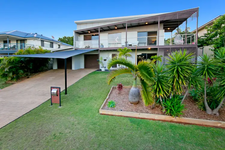 11 Hayman Street, Redland Bay QLD 4165