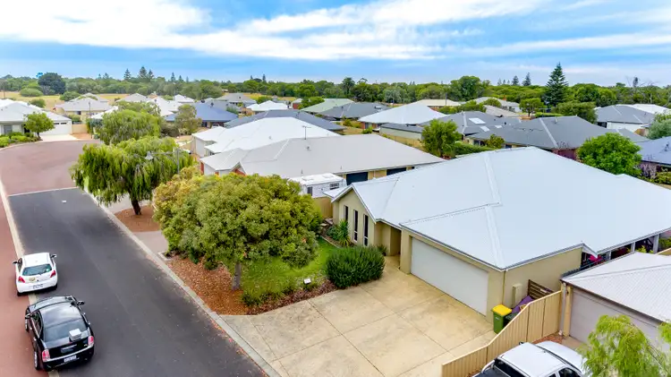 Seventh view of Homely house listing, 8 Anna Capel View, Geographe WA 6280