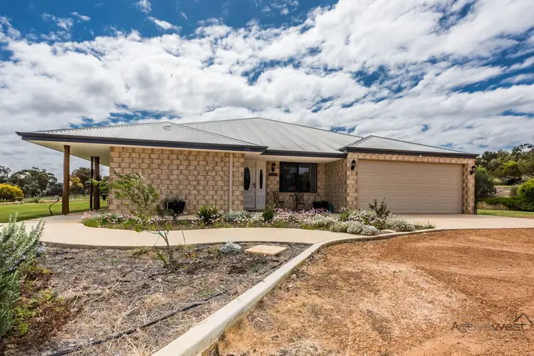 Main view of Homely house listing, 4 Ridgehaven Court, Moresby WA 6530