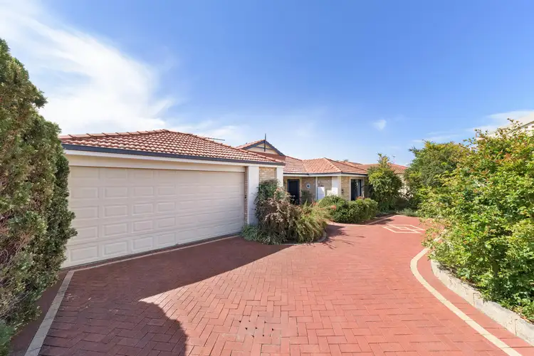 66a Cloister Avenue, Manning WA 6152