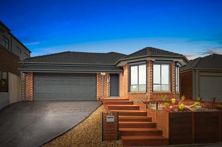24 Hascombe Drive, Caroline Springs VIC 3023