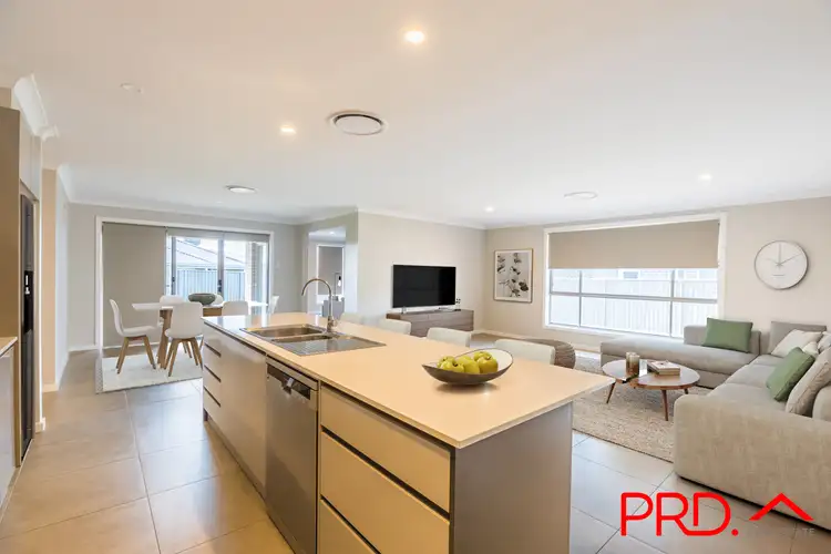 Second view of Homely house listing, 7 Kingham Street, Tamworth NSW 2340