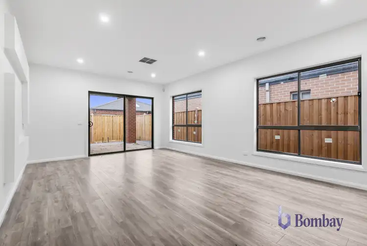 Fourth view of Homely house listing, 5. Riverglen Drive, Craigieburn VIC 3064