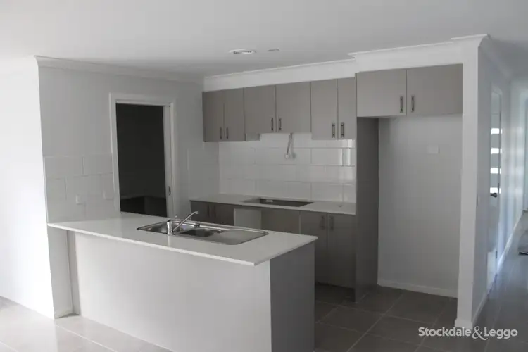 Second view of Homely house listing, 7 Rockies Ridge, Pakenham VIC 3810