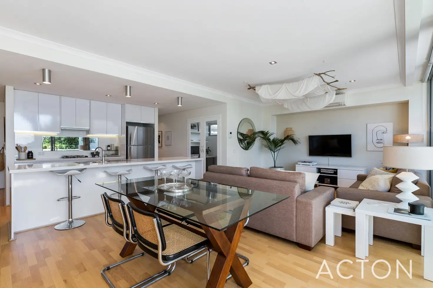 Main view of Homely unit listing, 3/7 College Corner, O'connor WA 6163