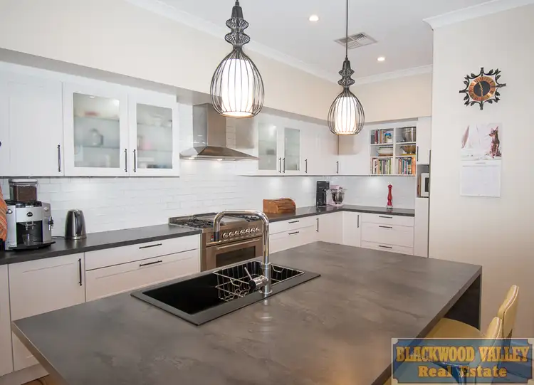 Seventh view of Homely house listing, 32 Robinia Way, Bridgetown WA 6255