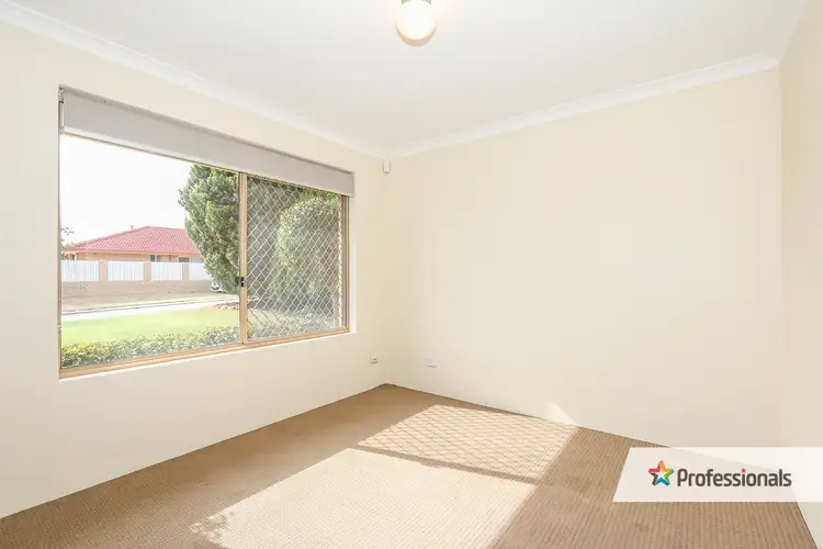 Sixth view of Homely house listing, 4 Mimosa Court, Marangaroo WA 6064