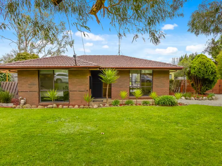 Second view of Homely house listing, 11 Warren Street, Kyneton VIC 3444
