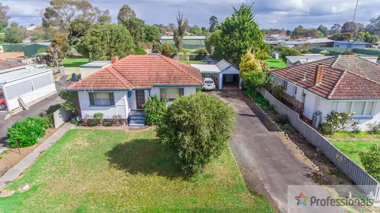 20 Maxwell Street, Manjimup WA 6258