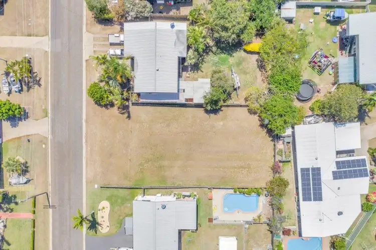 6 POLMAISE STREET, Boyne Island QLD 4680