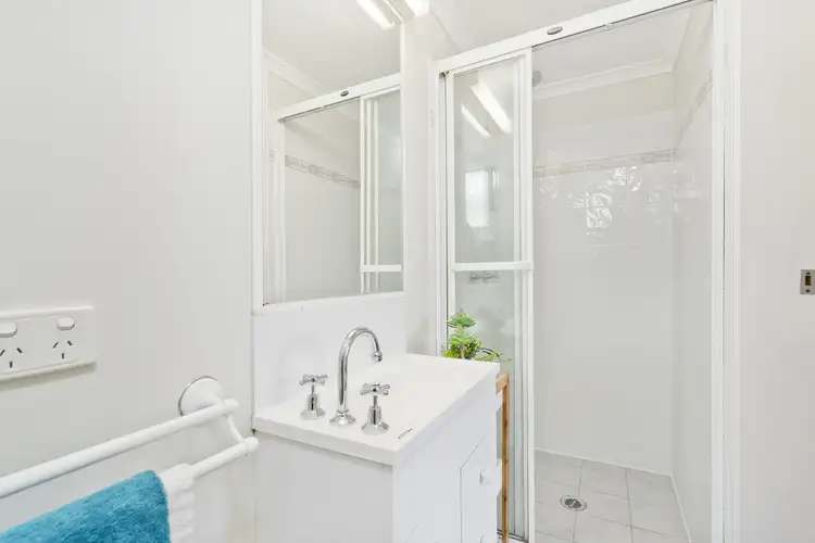 Sixth view of Homely unit listing, 2/40 Mott Street, Gaythorne QLD 4051