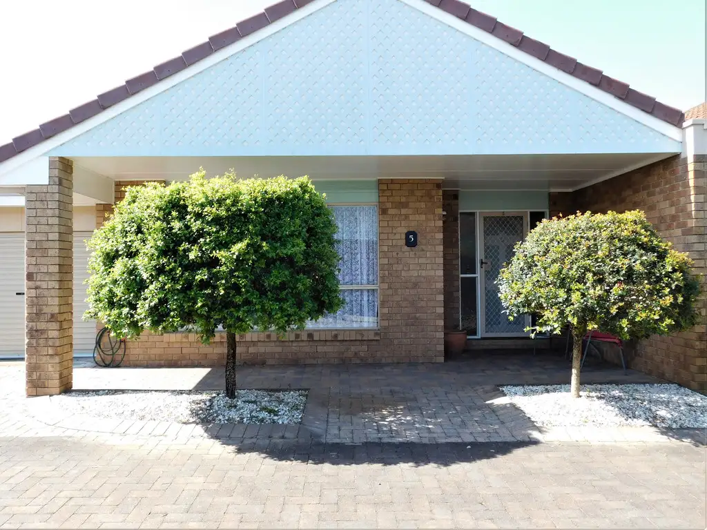 Main view of Homely unit listing, Unit 5, 73 Newhaven Street, Pialba QLD 4655