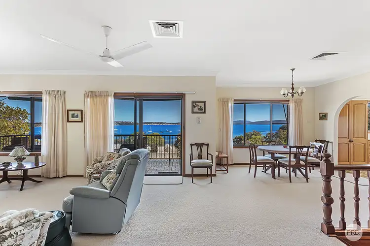 5 Corrie Parade, Corlette NSW 2315