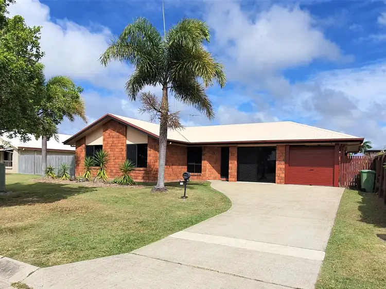 33 Wheeler Drive, Glenella QLD 4740
