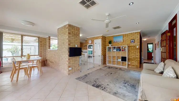 2B Fisk Place, Morley WA 6062