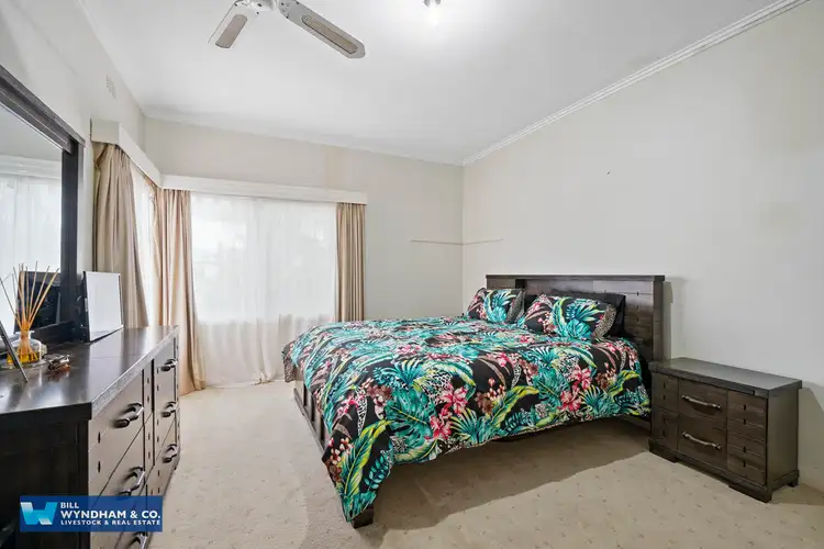 Fifth view of Homely house listing, 11 Ross Street, Bairnsdale VIC 3875