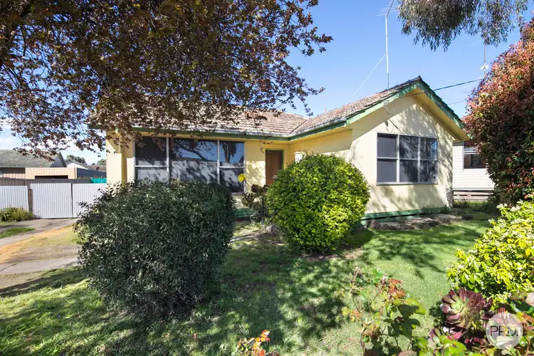 Main view of Homely house listing, 2 Warreen Street, Sebastopol VIC 3356